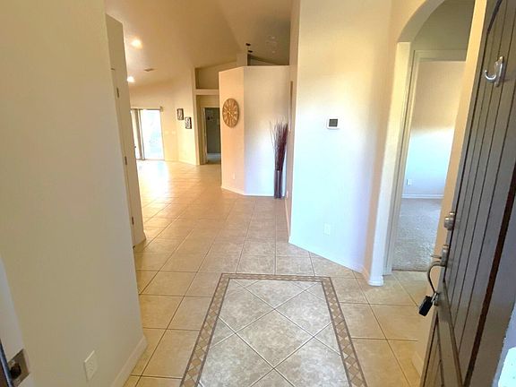2nd image of 1472 Silverado Drive
