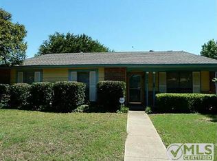 2230 E Crosby Rd, Carrollton, TX 75006