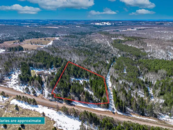 Ross Rd, Saint Andrew's Parish, PE C0A 1R0