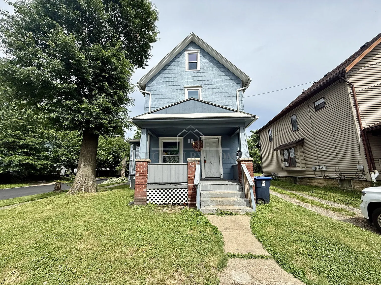 4 bed, 1.0 bath, $1,315 — Photo 1