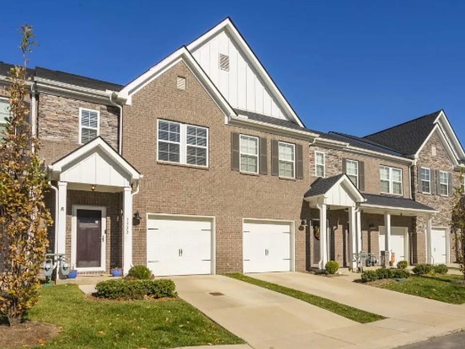 3322 Brookberry Ln