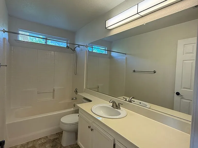 532 Blarney Cir — Photo 18