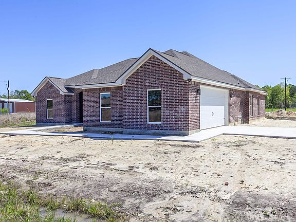 2nd image of 3755 Town Lake Blvd