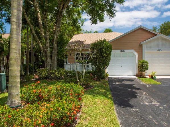 1868 Sixty Oaks Ln, Vero Beach, FL 32966