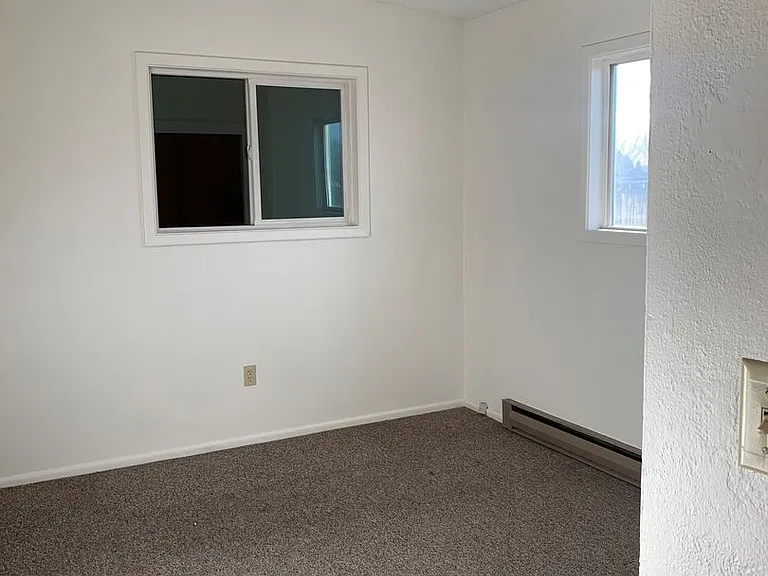 2490 Nile St — Photo 8