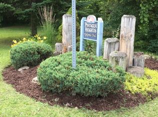 34576 N Nokomis Trl, McHenry, IL 60051