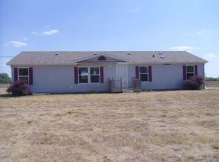 3743 Idaho Rd, Pomona, KS 66076
