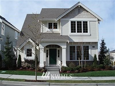 1st image of 2073 32nd Street NE