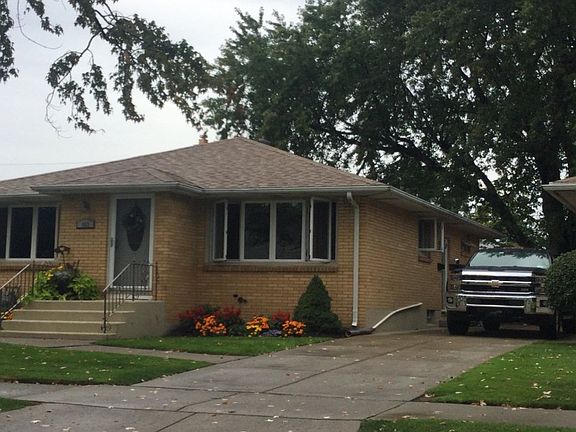 2nd image of 163 Nicholson St