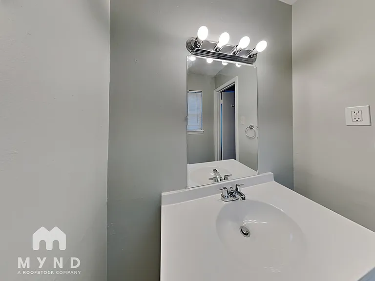 8206 Whitehead Dr — Photo 10