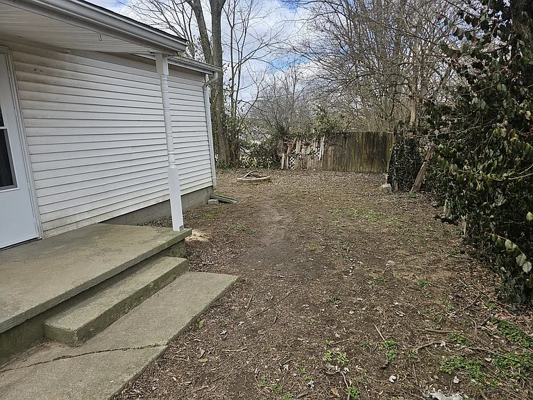211 Earlene Ct #C — Photo 16