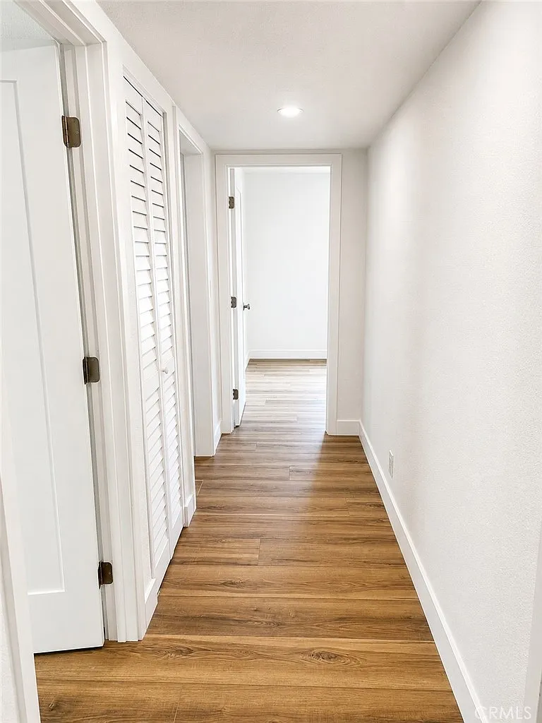 3 bed, 1150 sqft, $4,000 — Photo 3