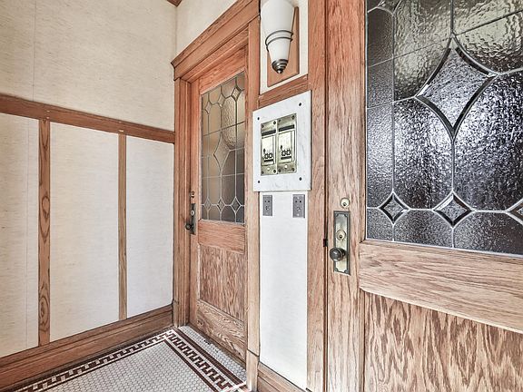 Entry Vestibule