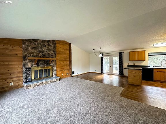 4th image of 36350 SE Dubarko Rd