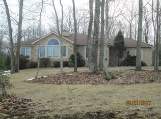 187 Hillside Ln, Saylorsburg, PA 18353