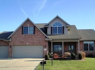 4040 W Talus Ct, Peoria, IL