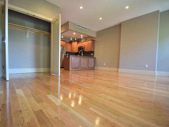 3rd image of 362 7th St #2B201