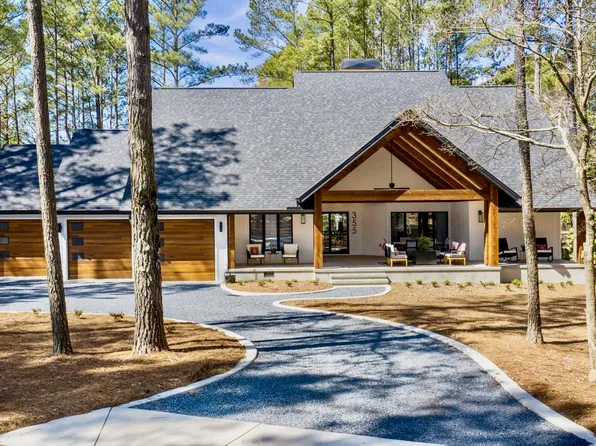 355 Lake Forest Drive SW, Pinehurst, NC 28374