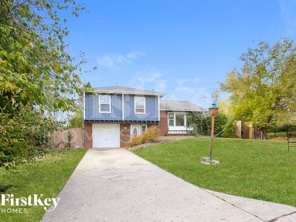 5902 E 95th Ter