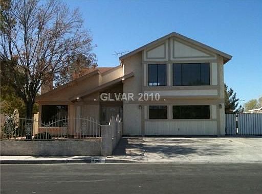 1st image of 5611 Stingaree Cir