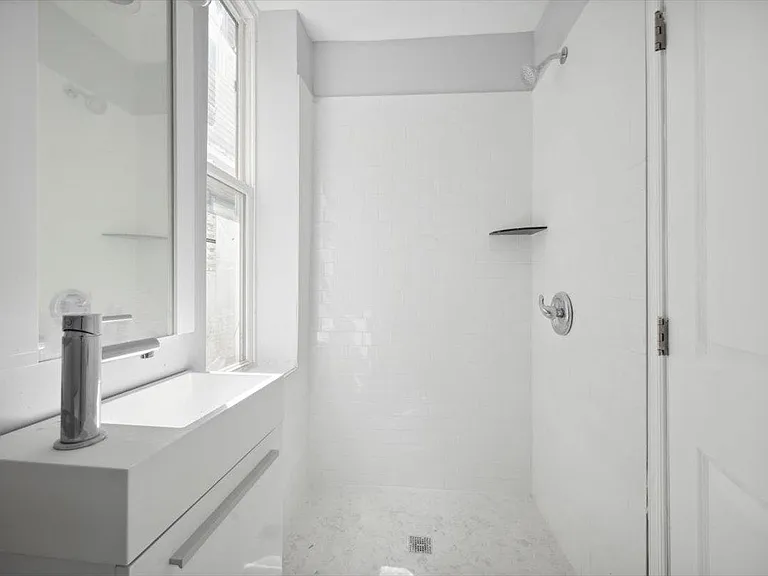 4118 Powelton Ave #2 — Photo 7