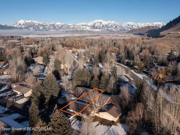 3455 S Tensleep Dr Unit 6, Jackson, WY 83001