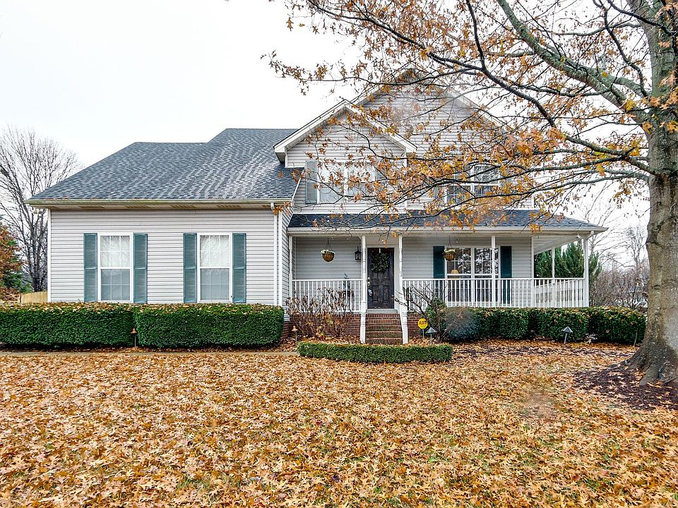 1st image of 1918 Saddlebrook Dr