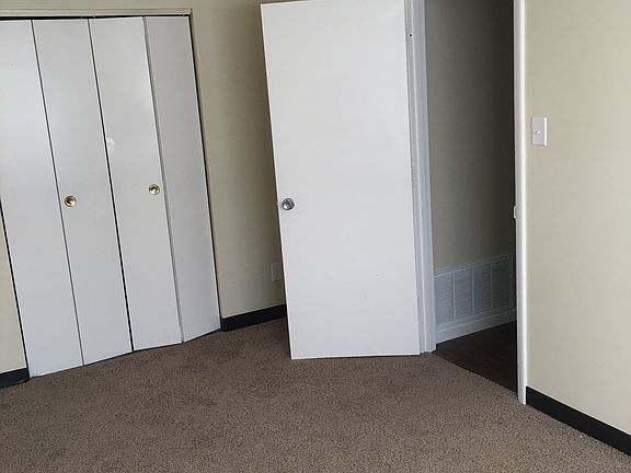 5th image of 3606 N Illinois St