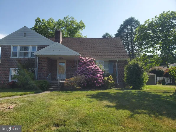 804 Snyder Rd, Reading, PA 19609