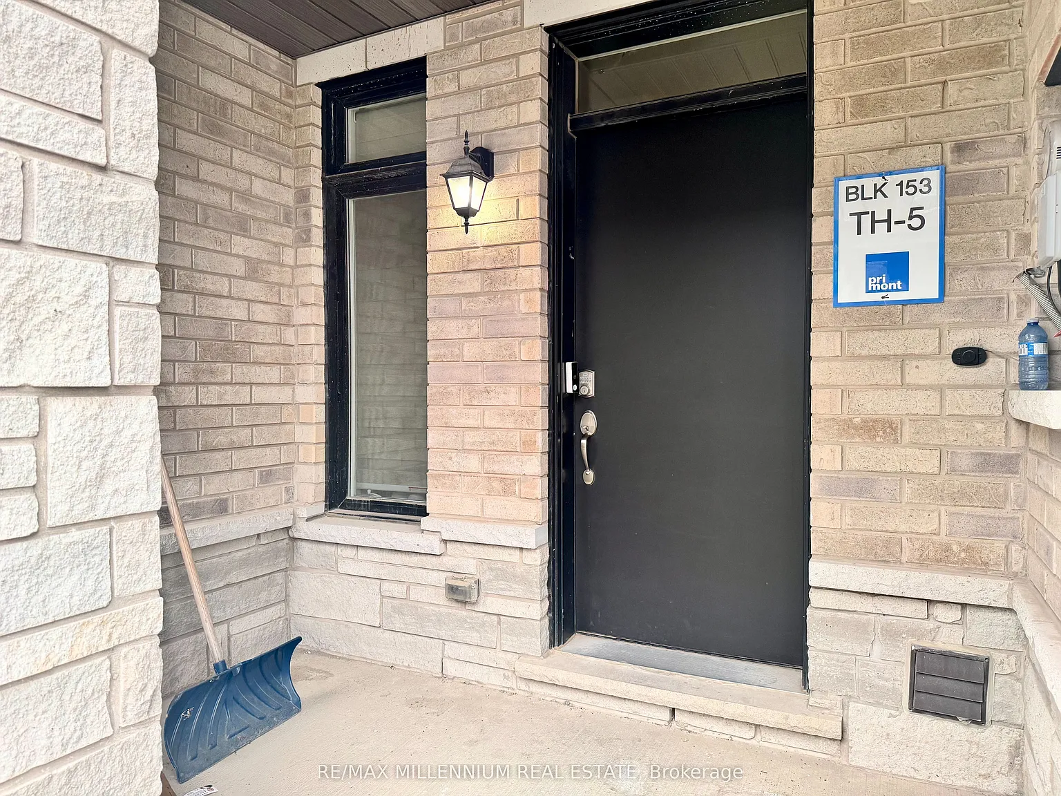 3 bed, $3,300 — Photo 2