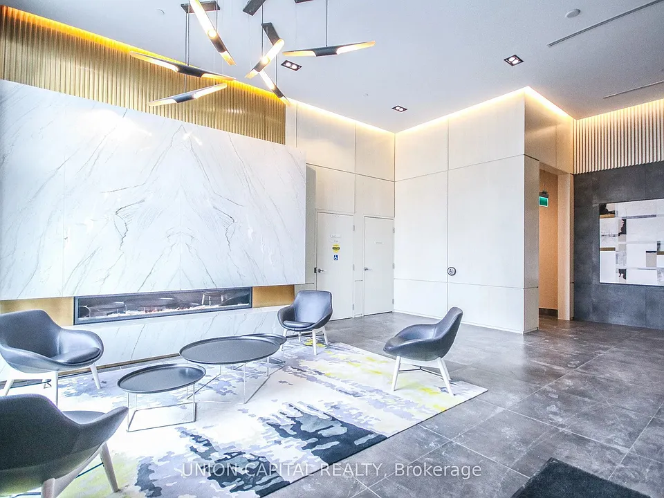 223 Saint Clair Ave W #510