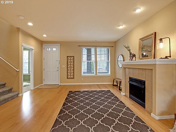 3rd image of 7210 NE Stoneybrook St
