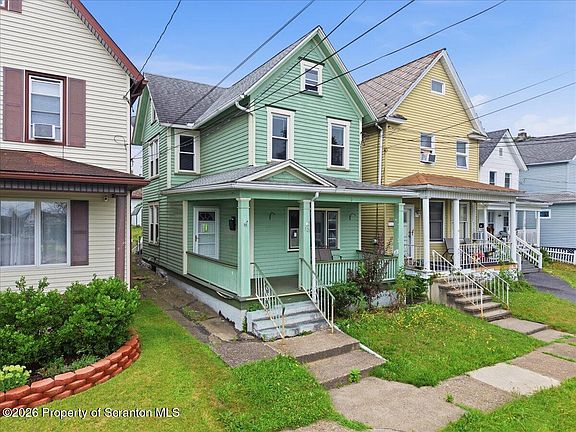 2nd image of 321 Ferdinand St