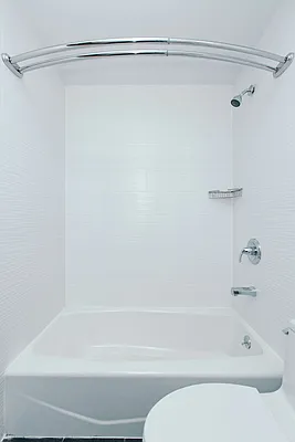 Rented by Nooklyn NYC LLC | media 41