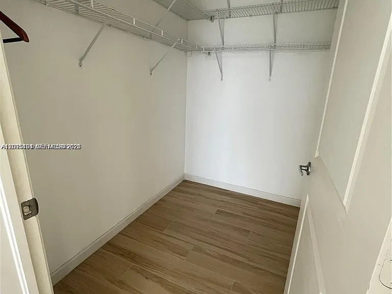 10 Aragon Ave #1220 — Photo 5