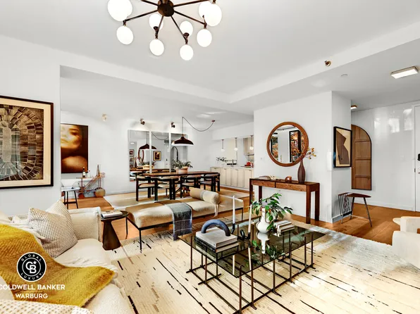 212 East 95th Street 2AB image 2 of 29
