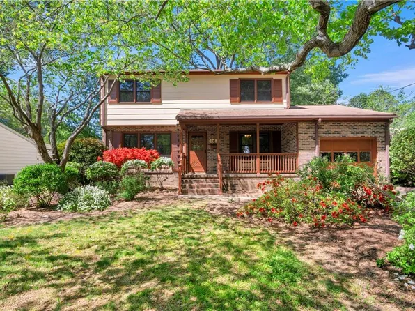 108 Fischer Dr, Newport News, VA 23602