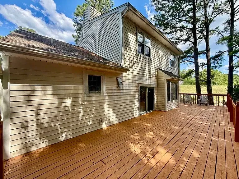 317 Saint Thomas Dr — Photo 8