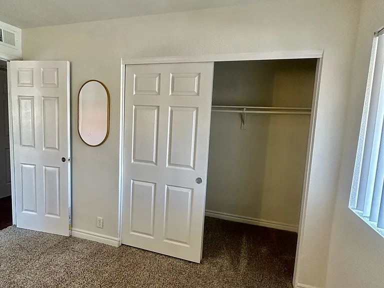 5201 River Glen Dr #166 — Photo 12