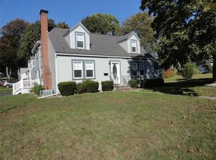 8 Elmhurst Rd, Stoneham, MA 02180