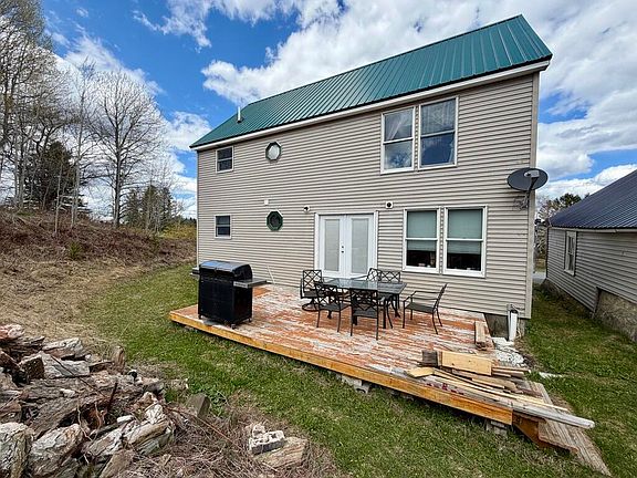 5th image of 581 Robinson Road