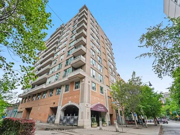 70 Alexander St #406, Toronto, ON M4Y 3B6
