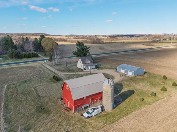 W6763 County Road V, Ellsworth, WI 54011