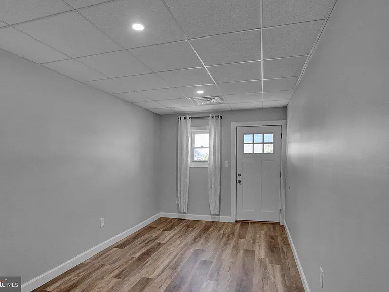 933 N Hanover St #1 — Photo 13