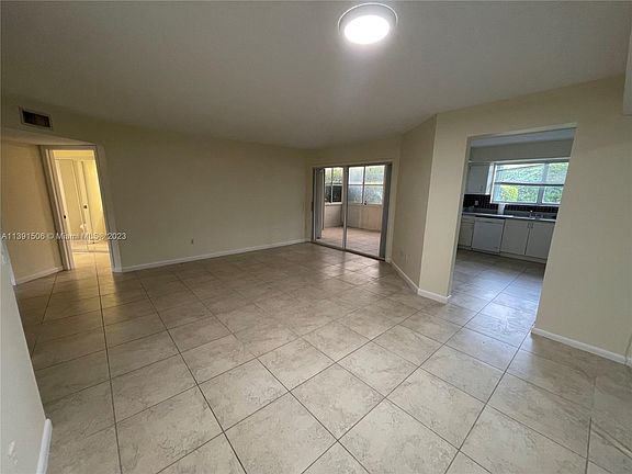 2nd image of 2629 SE 20th Ct #101-C