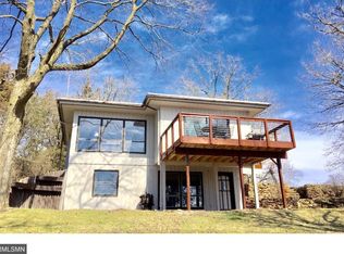 582 Tower Rd, Hudson, WI 54016