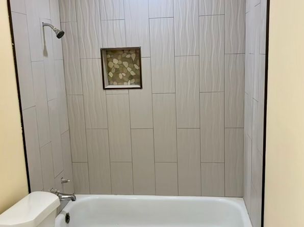 108 Shannon Cir APT D