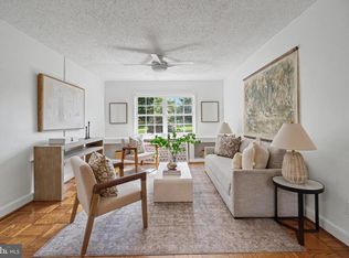 1602 W Abingdon Dr APT 101, Alexandria, VA 22314