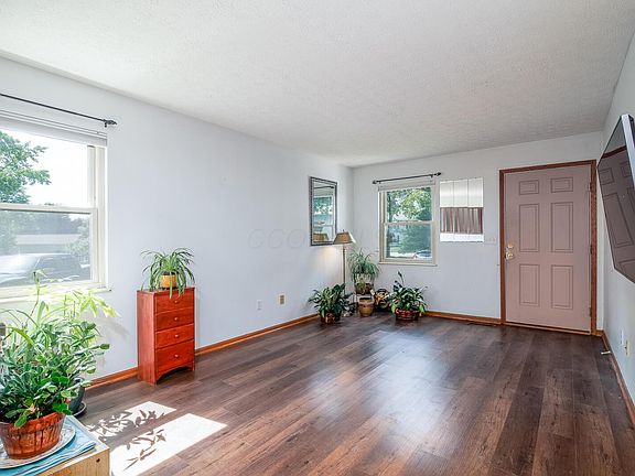 4th image of 8040 Worthington Lake Dr