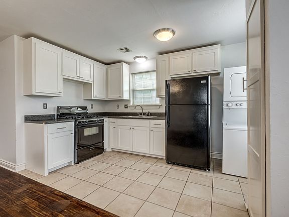 2nd image of 1934 NW 30th St
